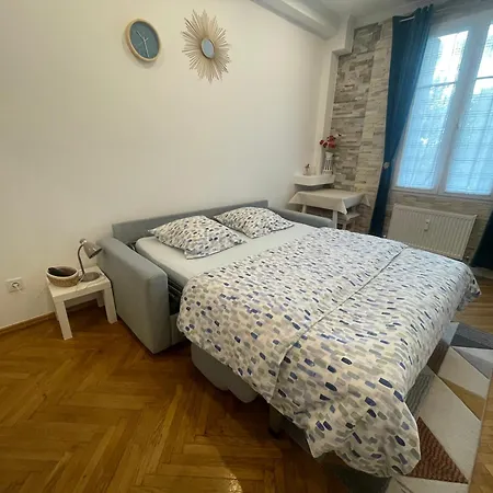 Azur Riviera أنتيب